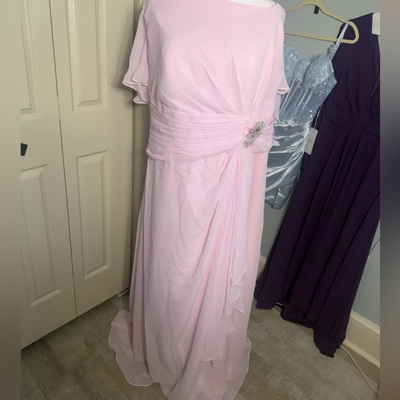 Faeriesty Dresses & Skirts - Soft Pink Chiffon Maxi Dress with Decorative Waist Accent